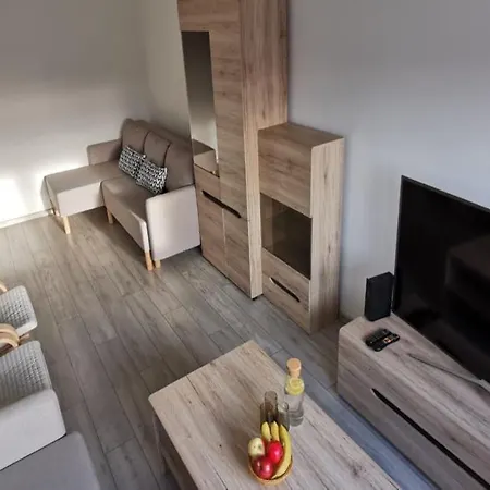 Apartment Highway To *